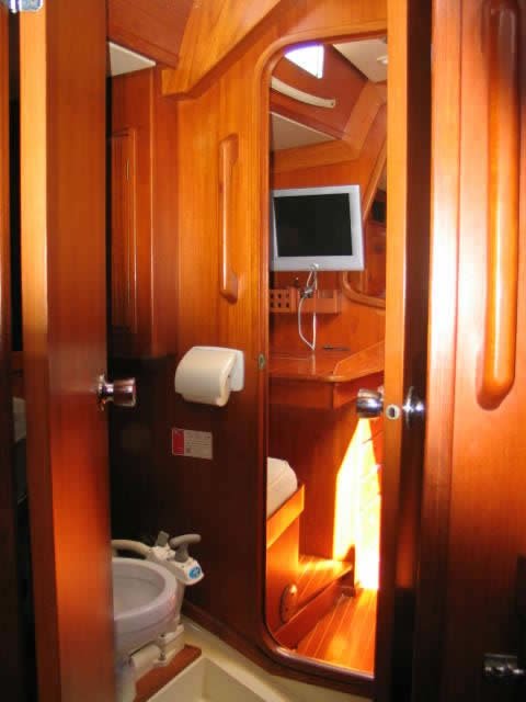 Velero - Swan NewPort - Baltic 42 DP