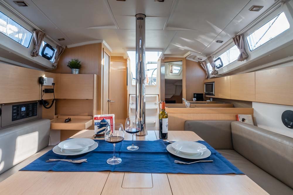 Velero - Bénéteau - 2022