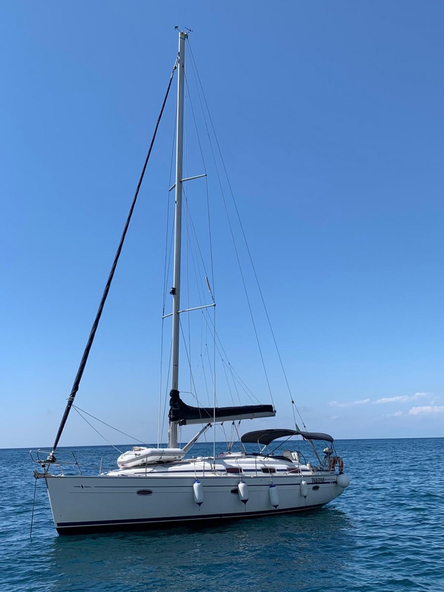 Bavaria Yachts - CRUISER 39