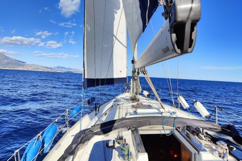 Prácticas habilitación a vela para PER intensivas en travesía 24h en Alicante