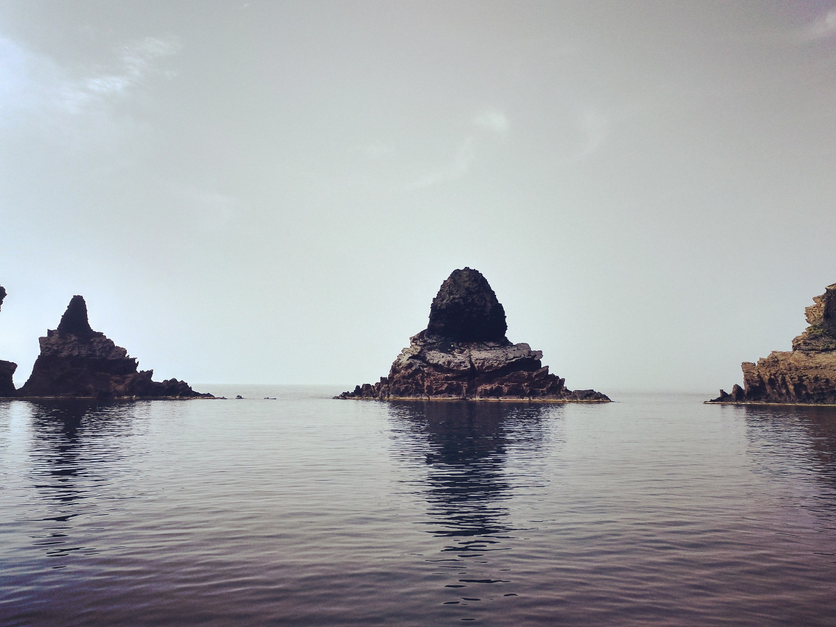 Discover the coral reefs of Columbretes