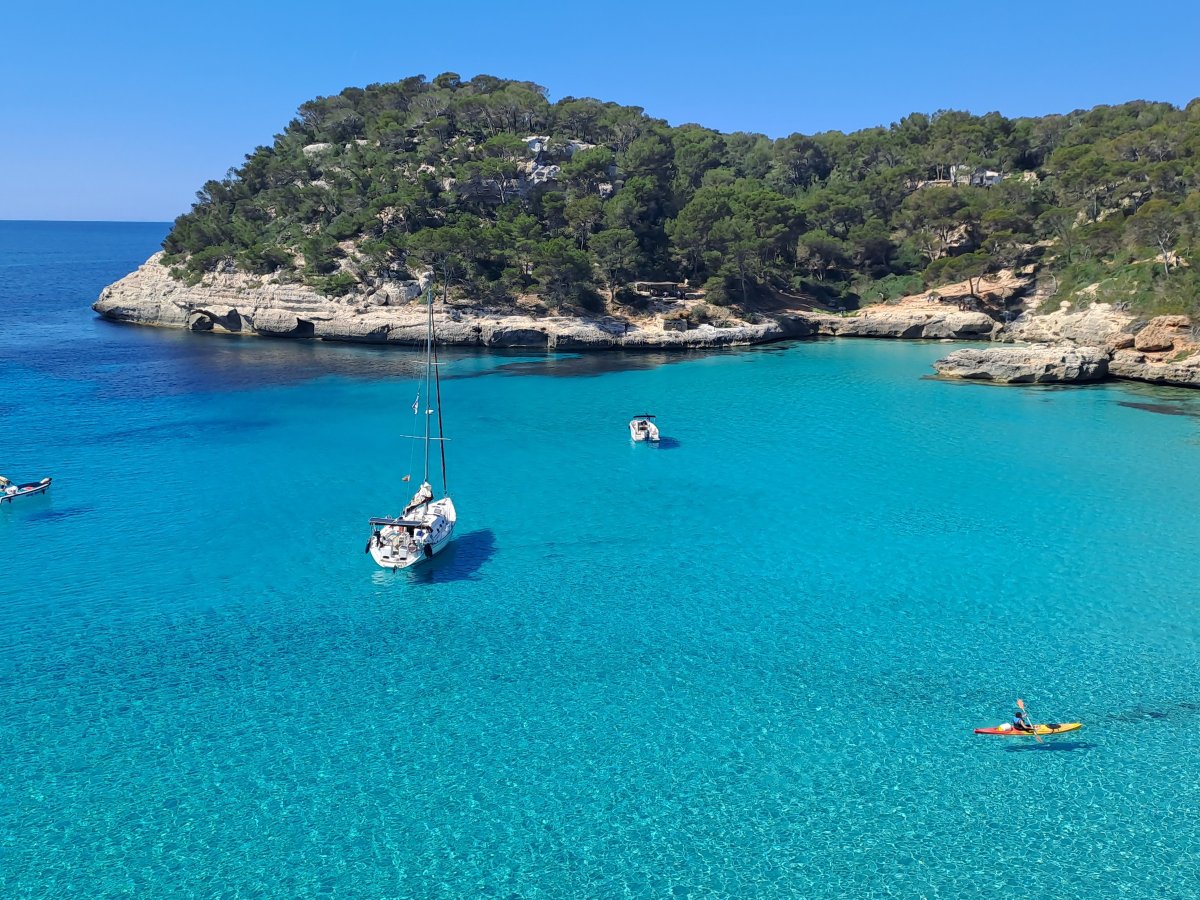 Navegación swinger en Menorca