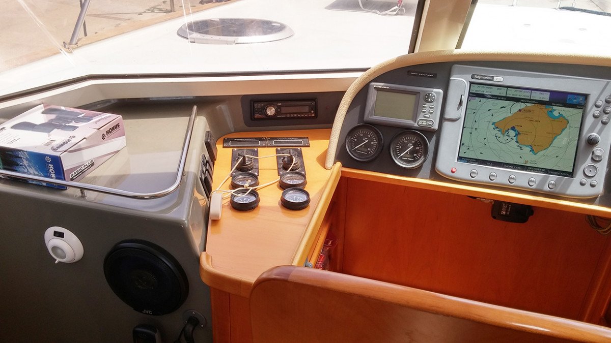 Corso di vela nel Mar Mediterraneo