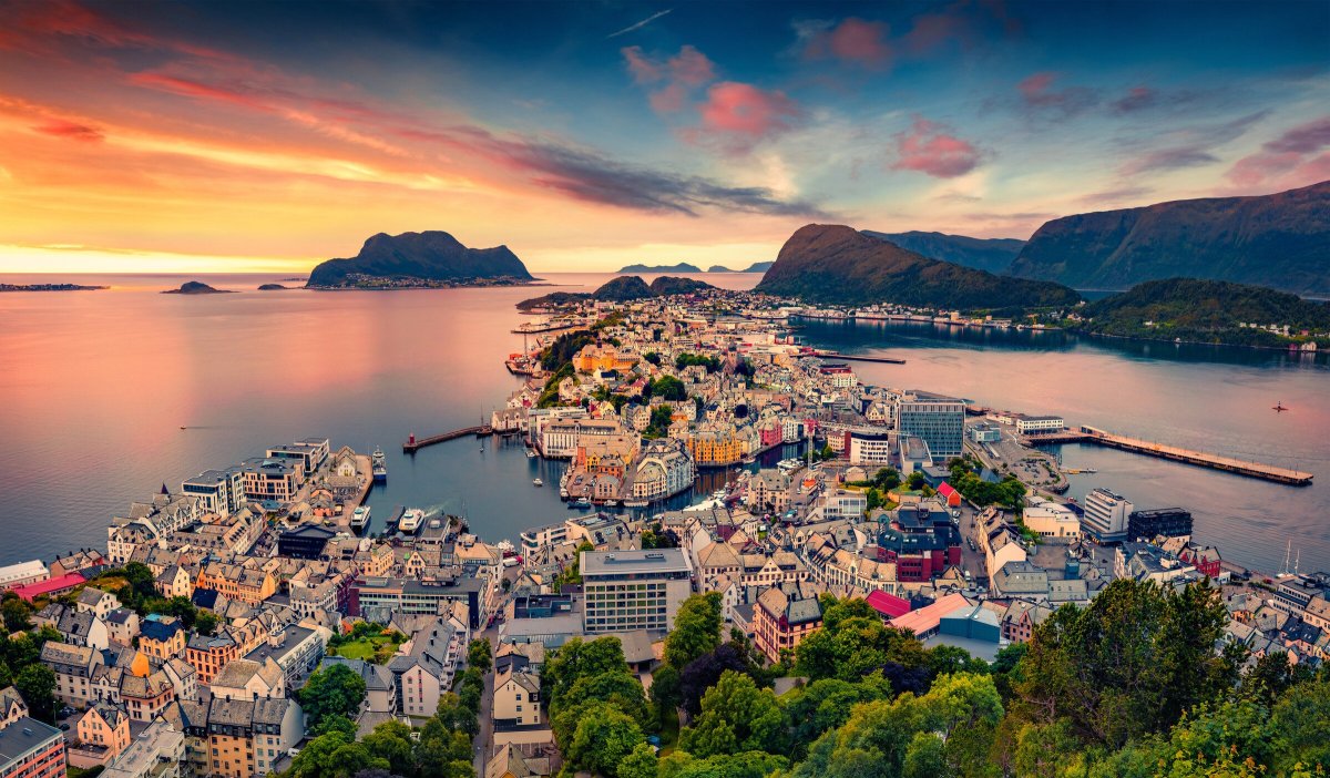 Alesund_519108484