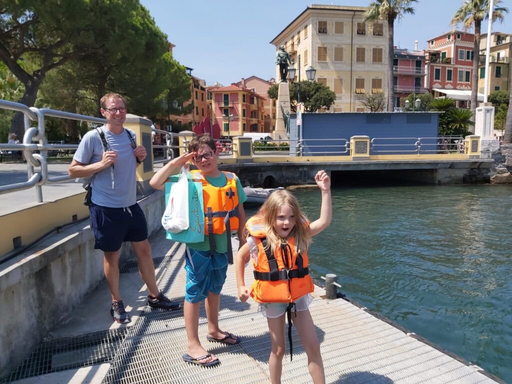 Sailing the iconic Bavaria 45 in the RYA Course for families