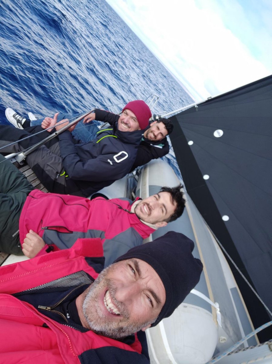 Barche a vela nel Mediterraneo