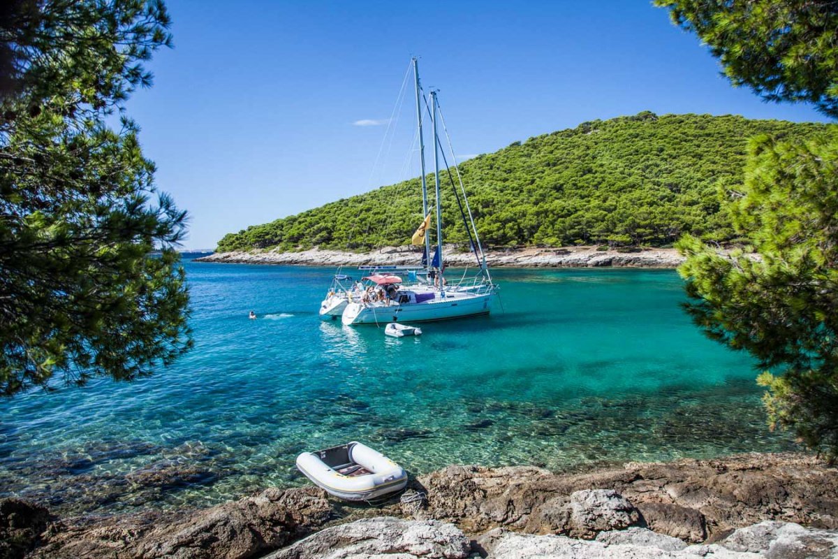 vacaciones en flotilla costa croacia 