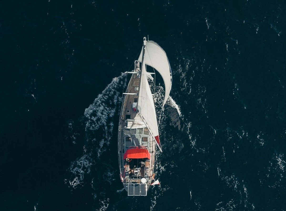 Svalbard Safari Sailing adventure