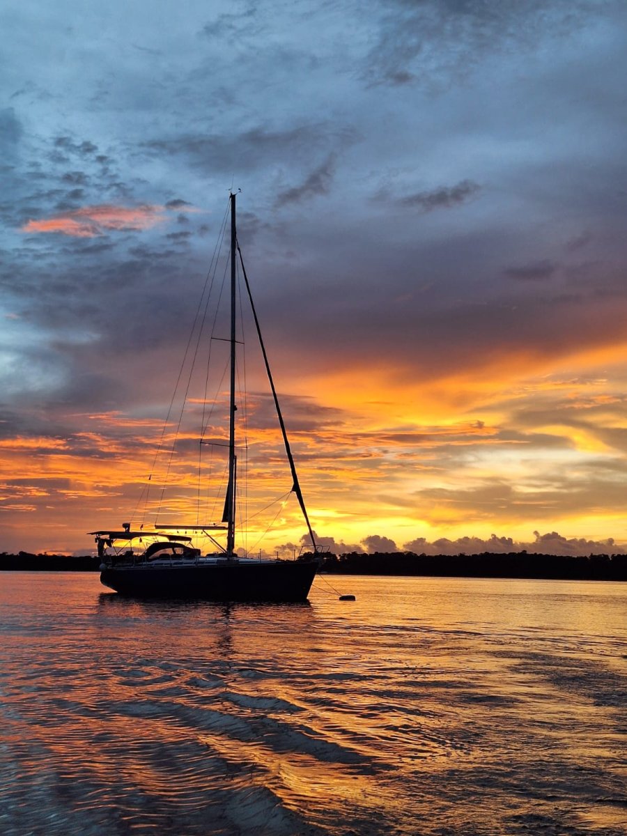 Boat adventure in Guadeloupe: Les Saintes and Marie Galante