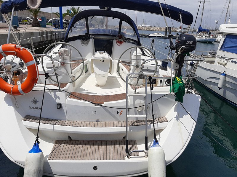 Experience the beauty of the Mediterranean coast