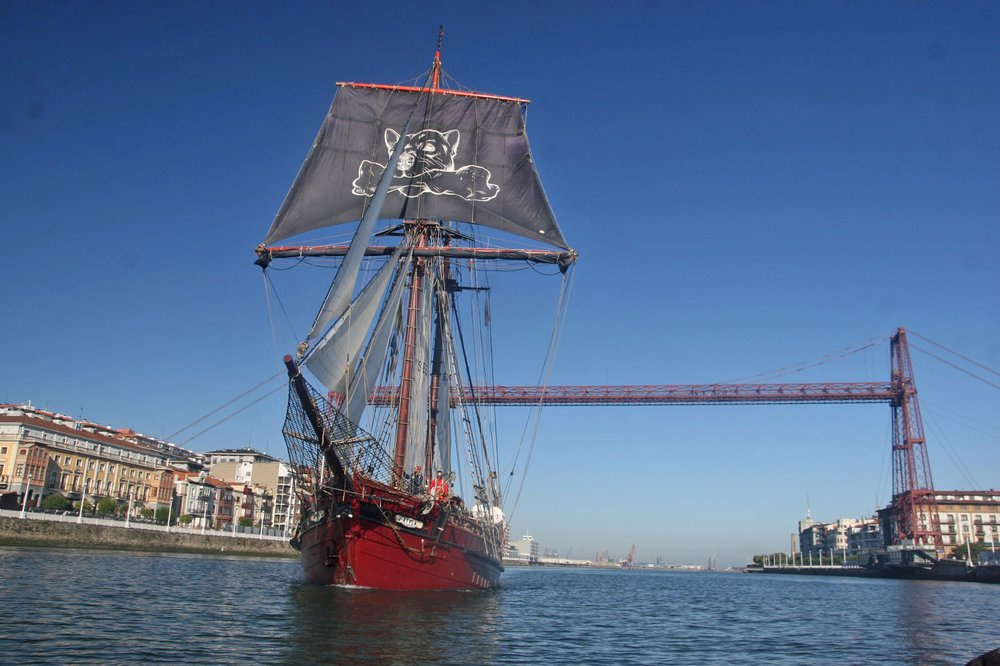 galicia sailboat trips