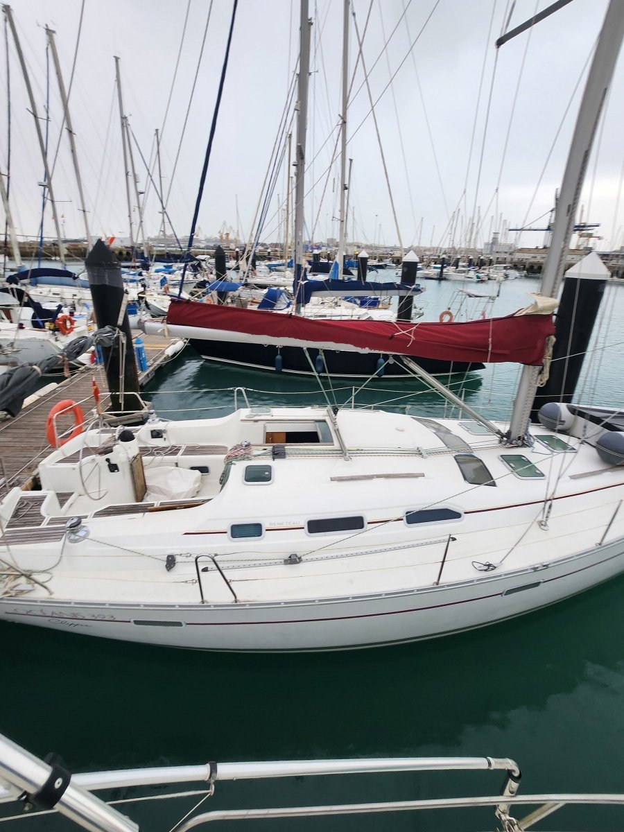 65eafda1c90fd1.06148522