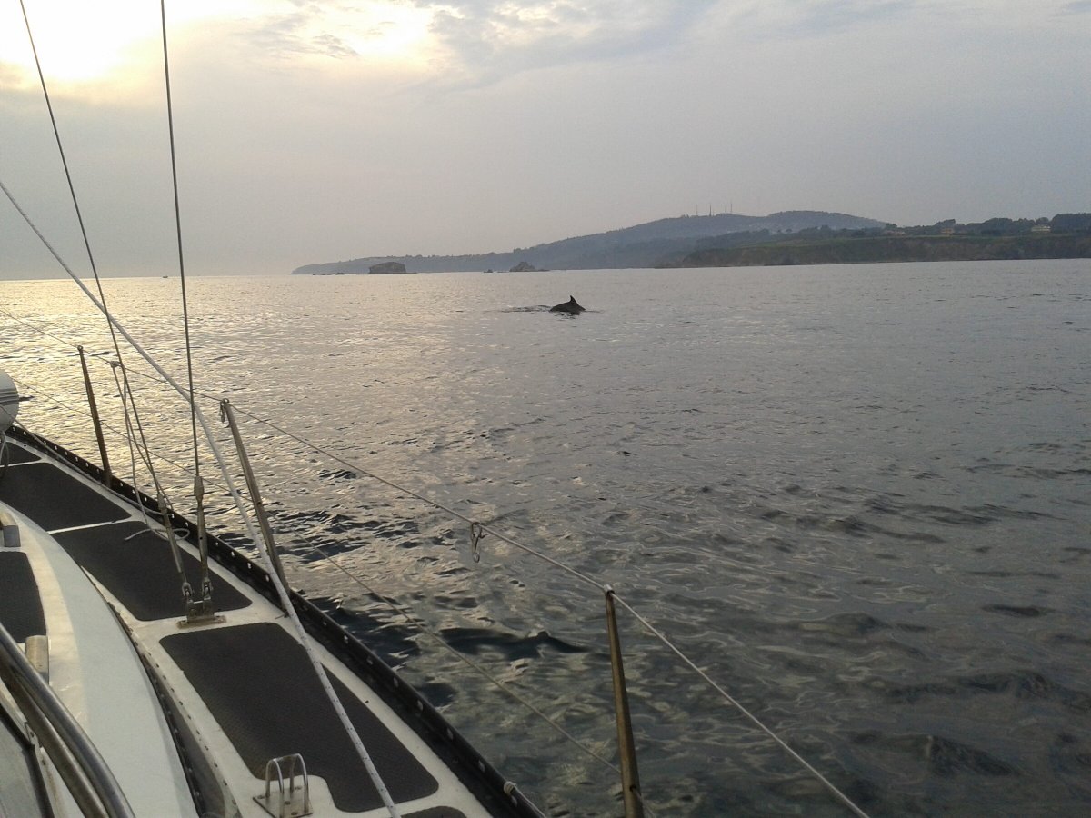 Solar eclipse from the sea in Betanzos