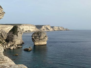 Überfahrt von Barcelona zur Straße von Bonifacio mit einem nautischen Sextanten