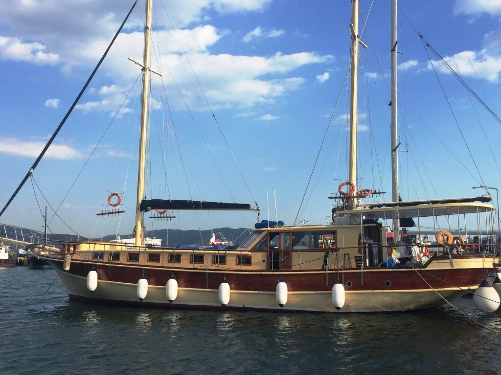 Custom - Wooden Gullet