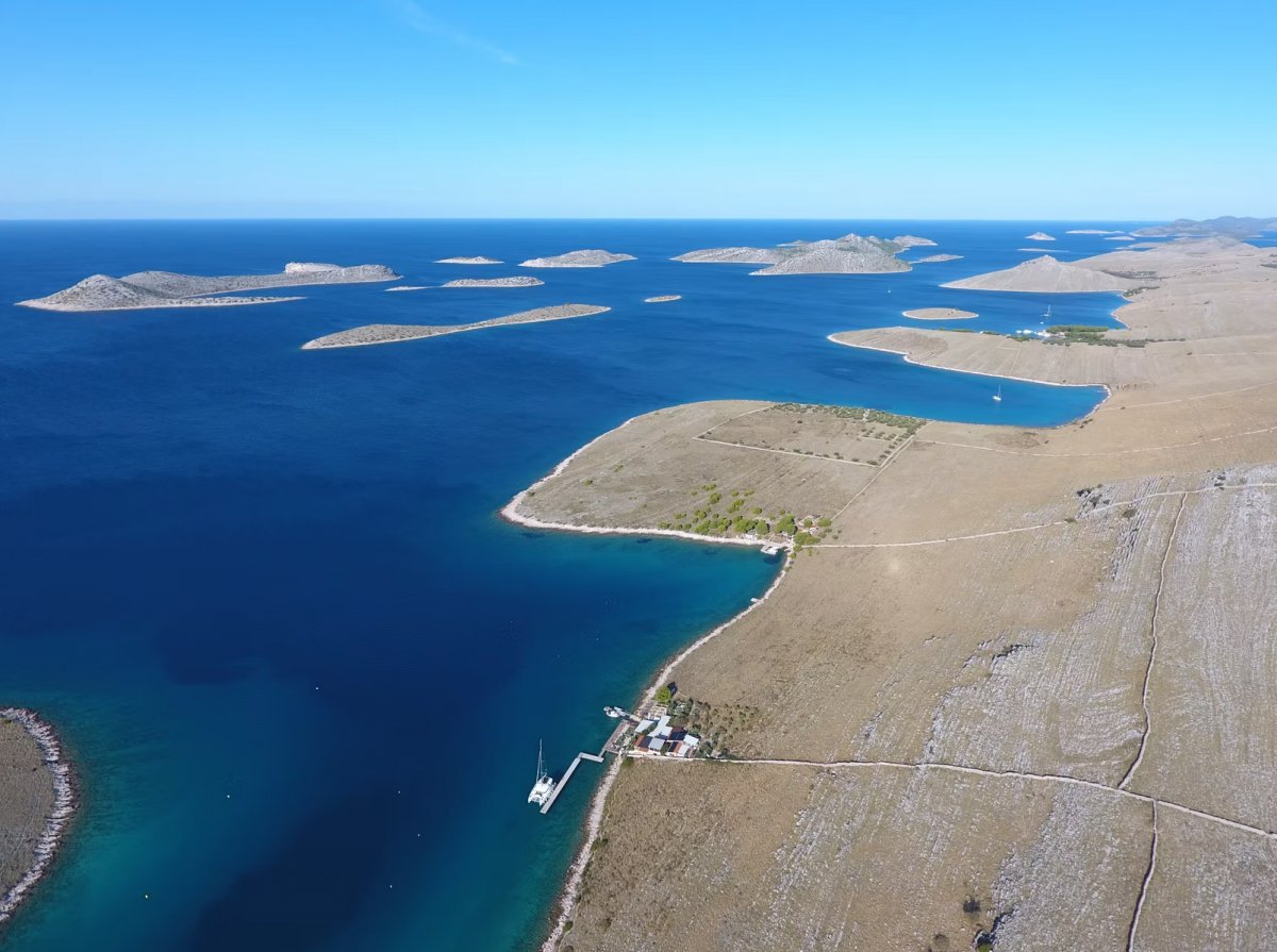 Corso di navigazione nel Mare Adriatico