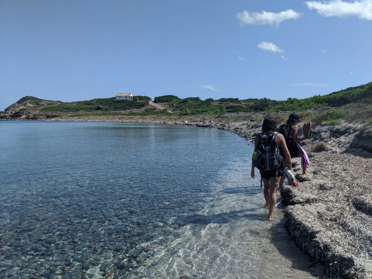 Vela y senderismo en Menorca