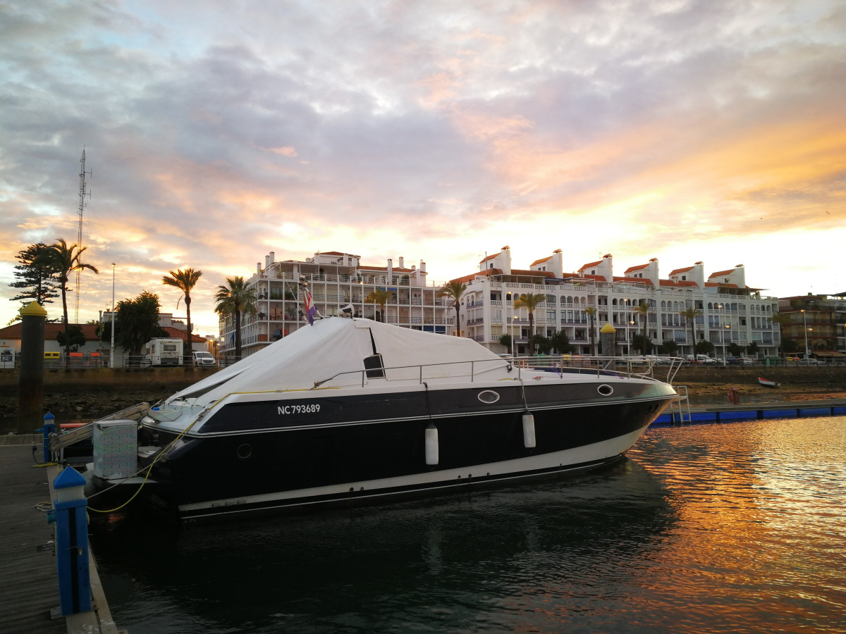 Yacht sailing trips in Punta Umbría and Andalusia
