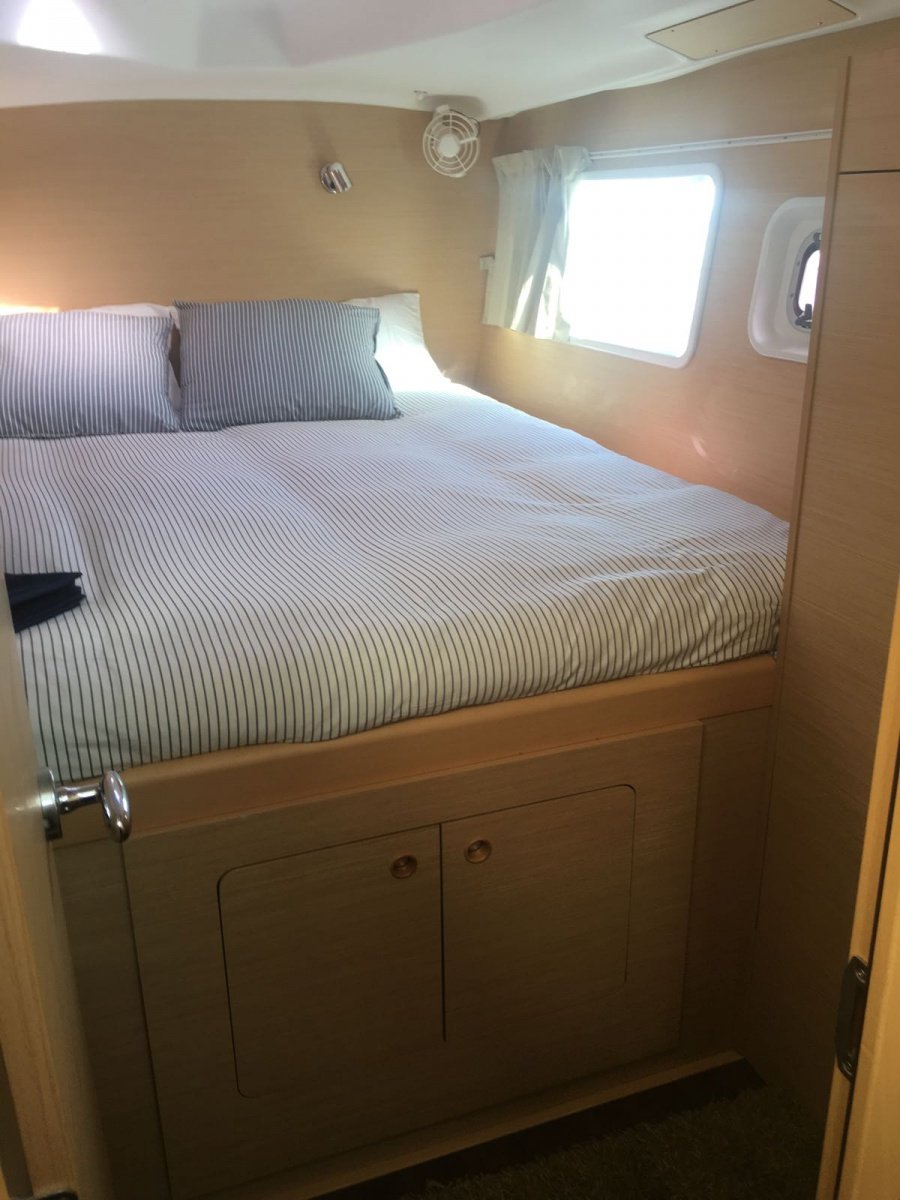 holiday-on-a-boat-in-spain