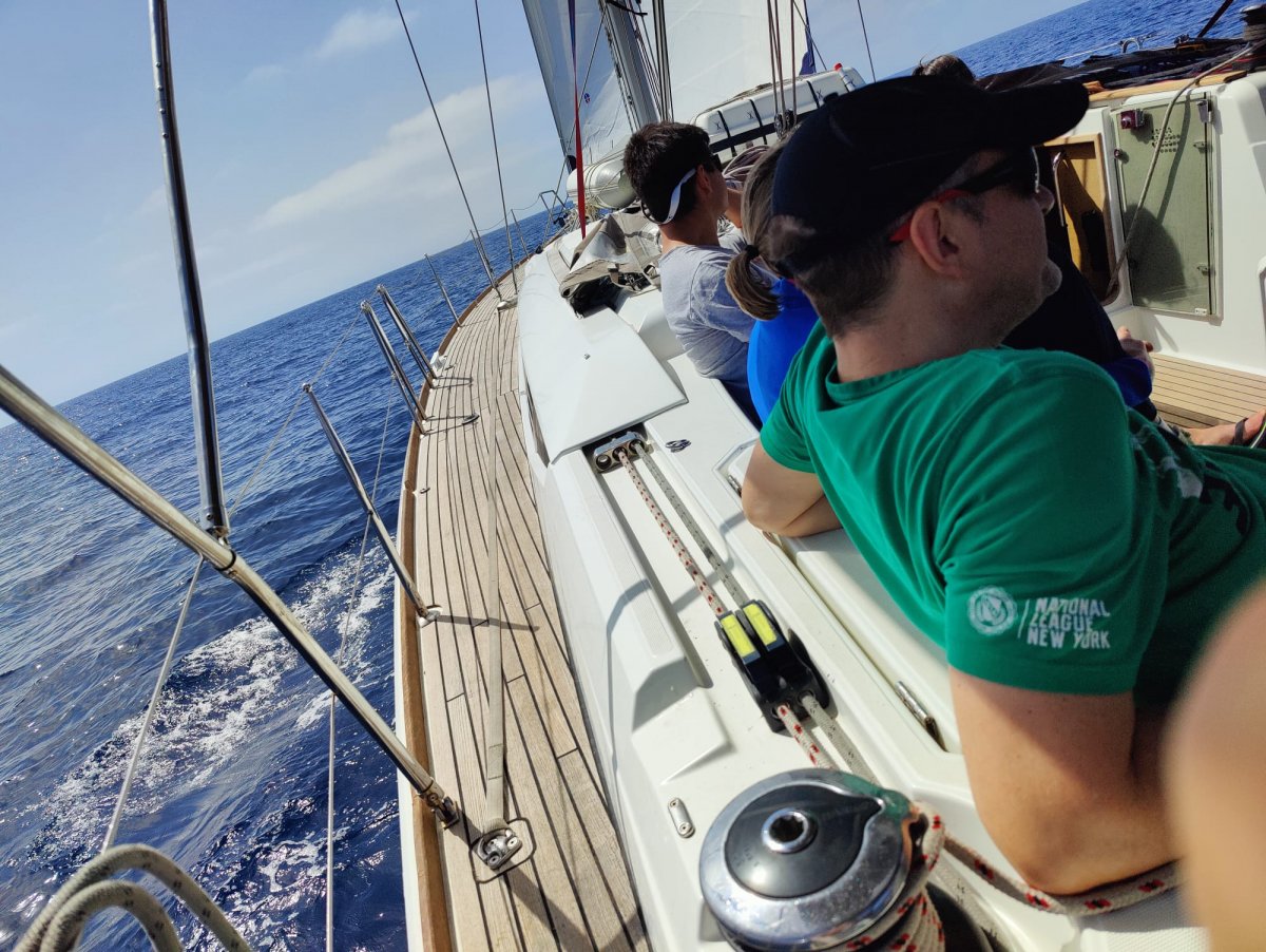 Aprender a navegar en el Atlántico desde Benalmádena a Tenerife