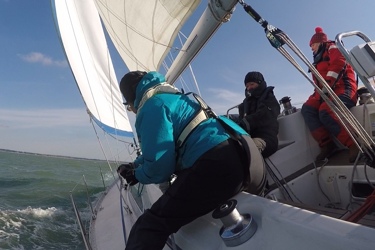 Curso de navegación en barco en Barcelona