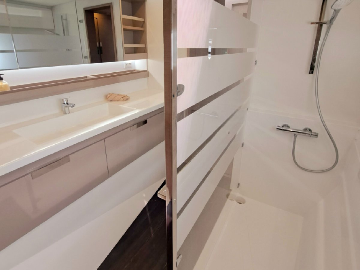 Lernen Sie auf einem Segelkurs, den Atlantik zu überqueren