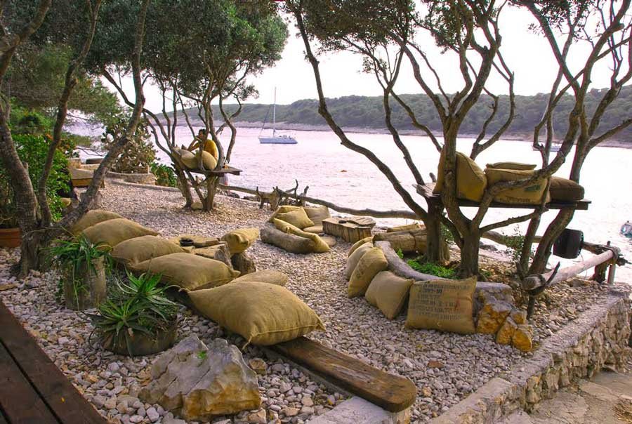 light sailing coast of croatia