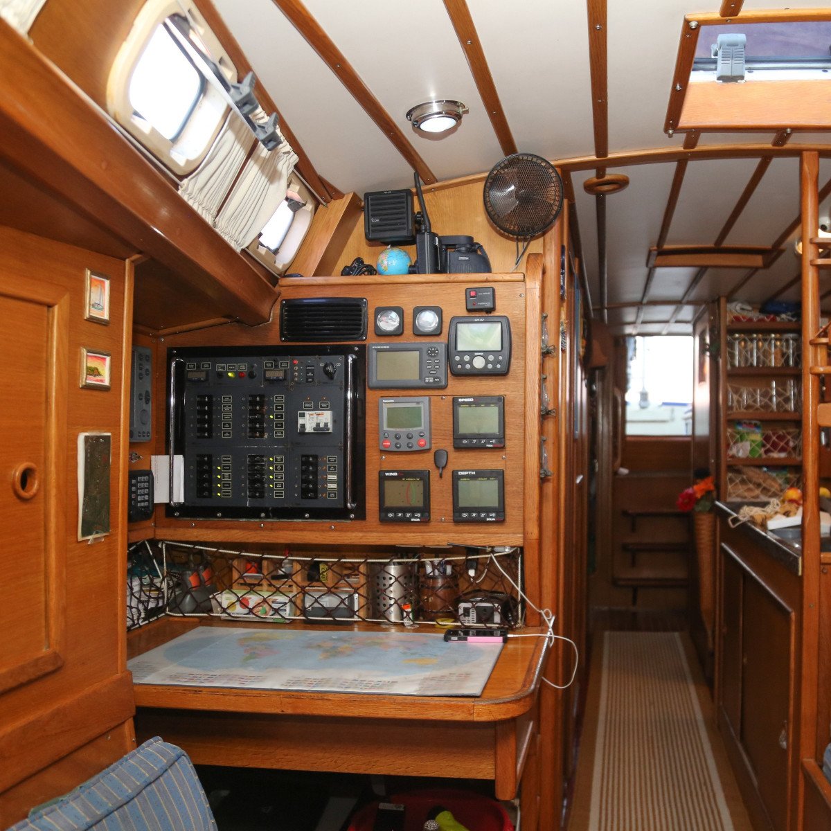 Velero - Astilleros Construcciones One Off - 4 cabinas