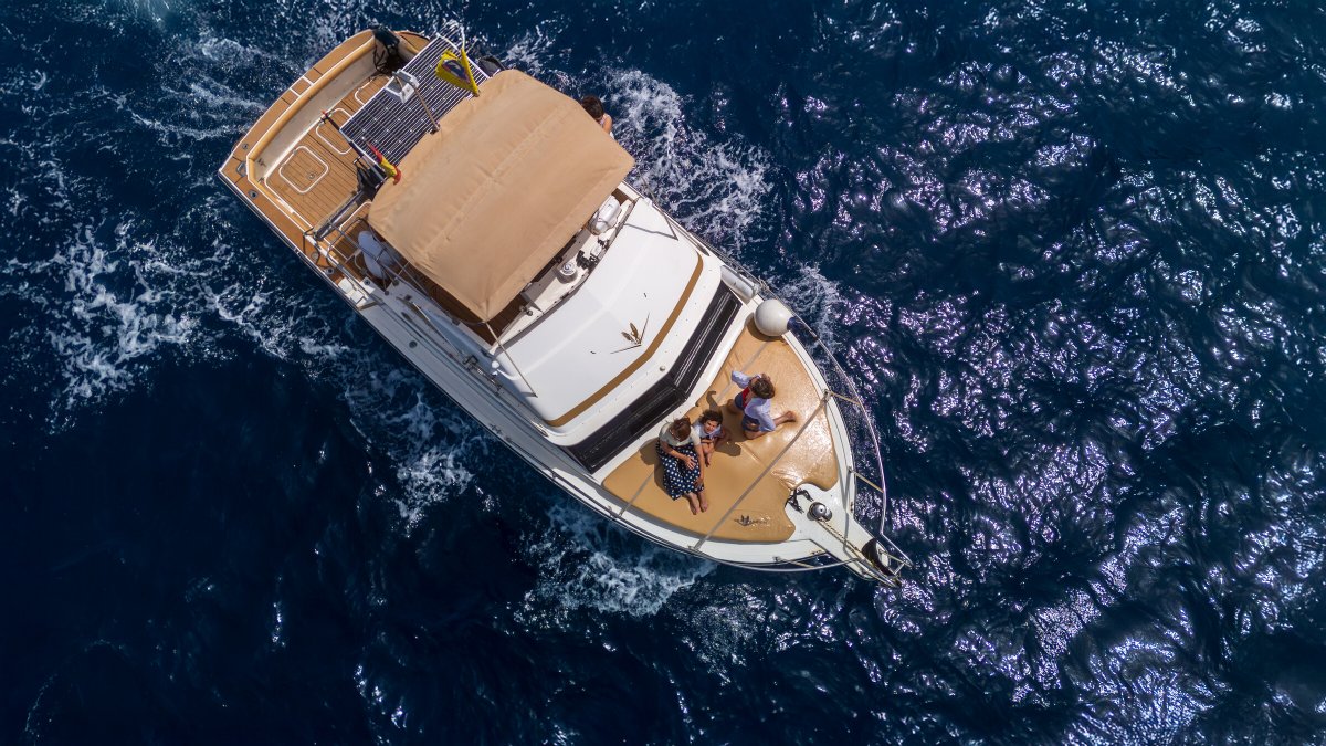 Sport fishing in Tenerife south: sea fishing activity