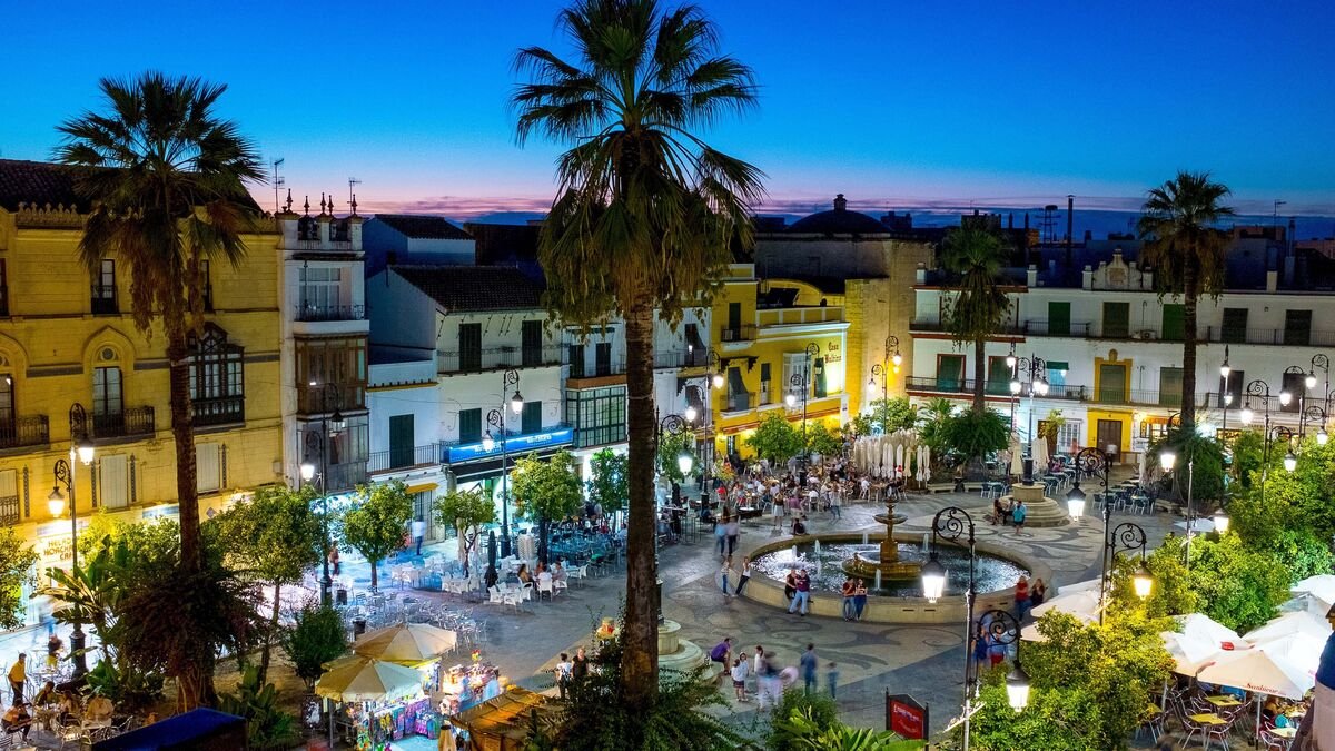 Boat trips in the Mediterranean South from Valencia to Seville