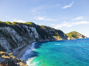 Catamaran rental in Tuscany