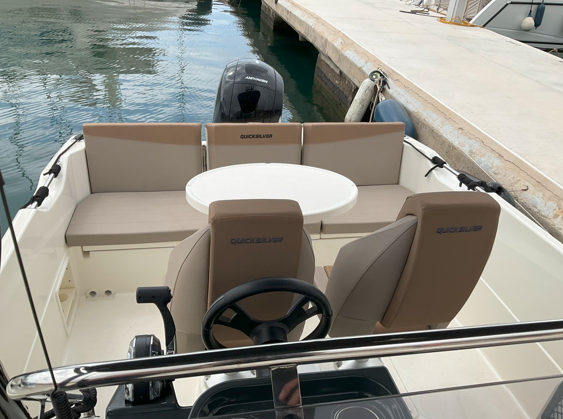 Quicksilver - 6.45 metros