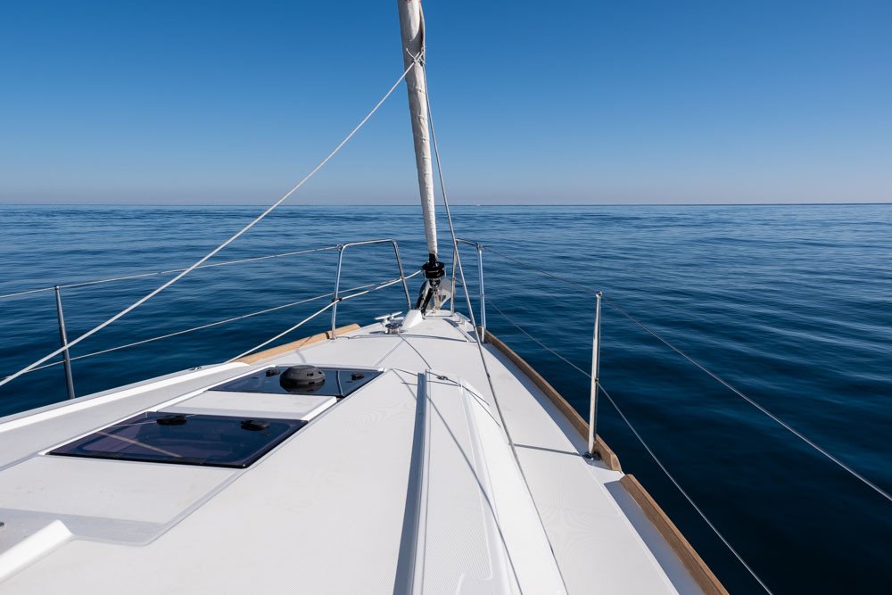 Genießen Sie das Segeln in Barcelona