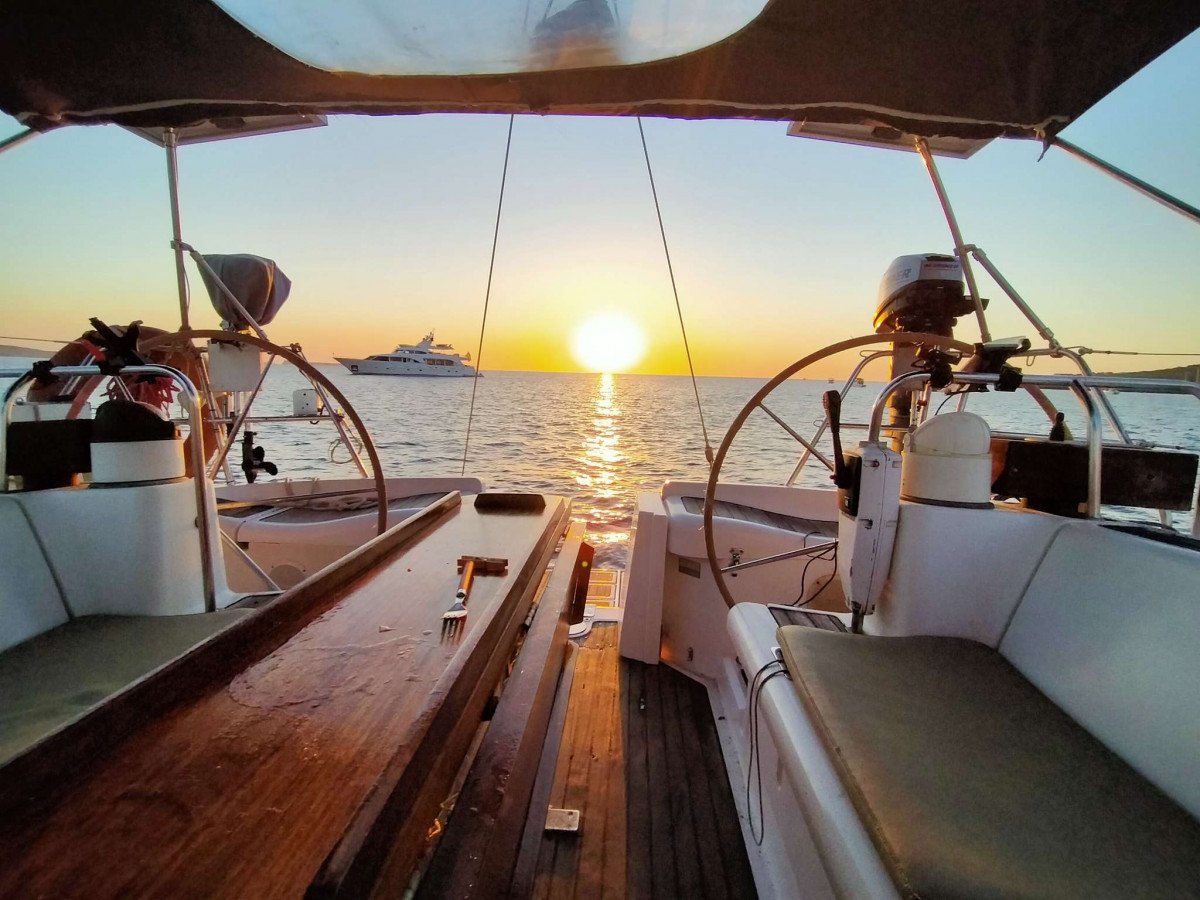 vacaciones-en-velero-ibiza