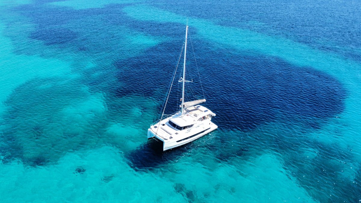 Catamarán - Bali - 12.4 metros