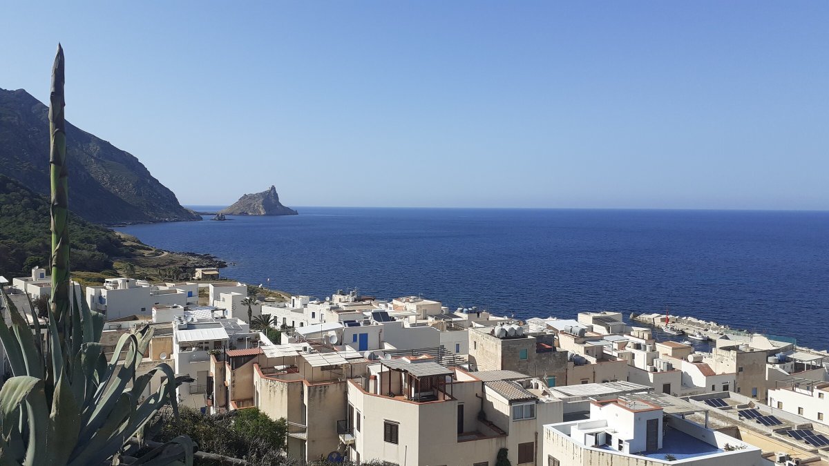 Scopriamo la Sicilia e le isole Egadi da Trapani sul mio catamarano