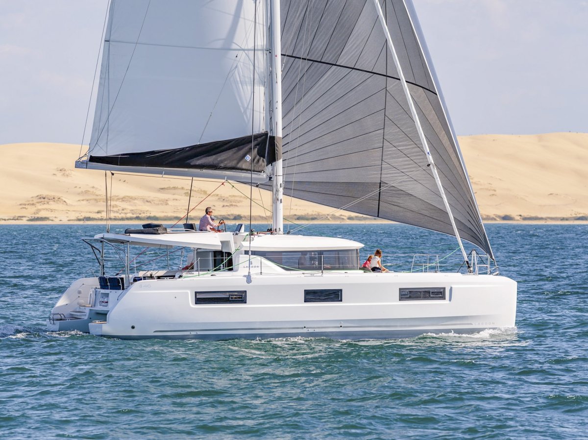 Atlantik mit Katamaran-Flottille: Kap Verde nach St. Martin