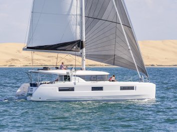 Cruce del Atlántico en flotilla con catamaranes Cabo Verde-Martinica-San Martin