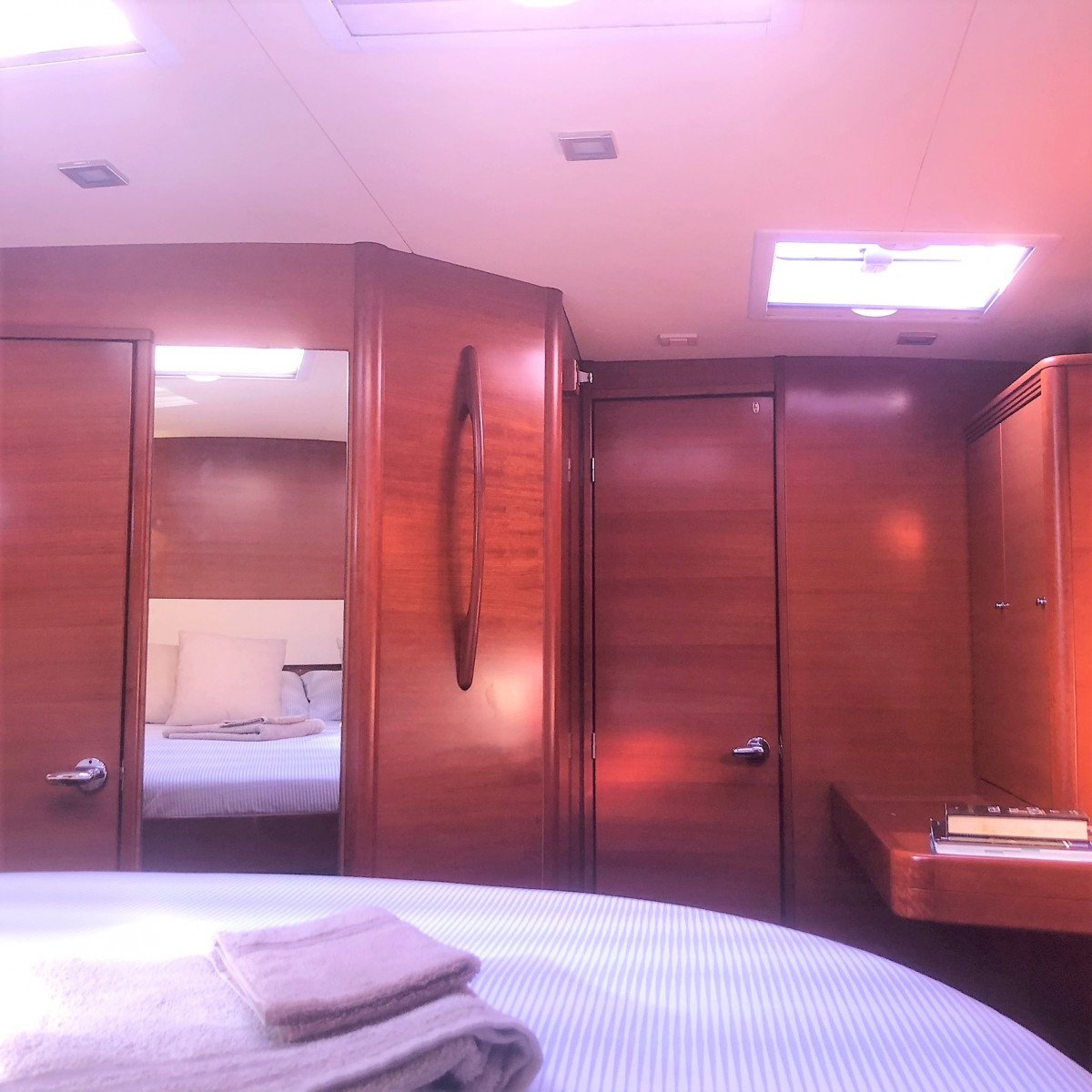 Velero - Dufour Yachts - 3 cabinas
