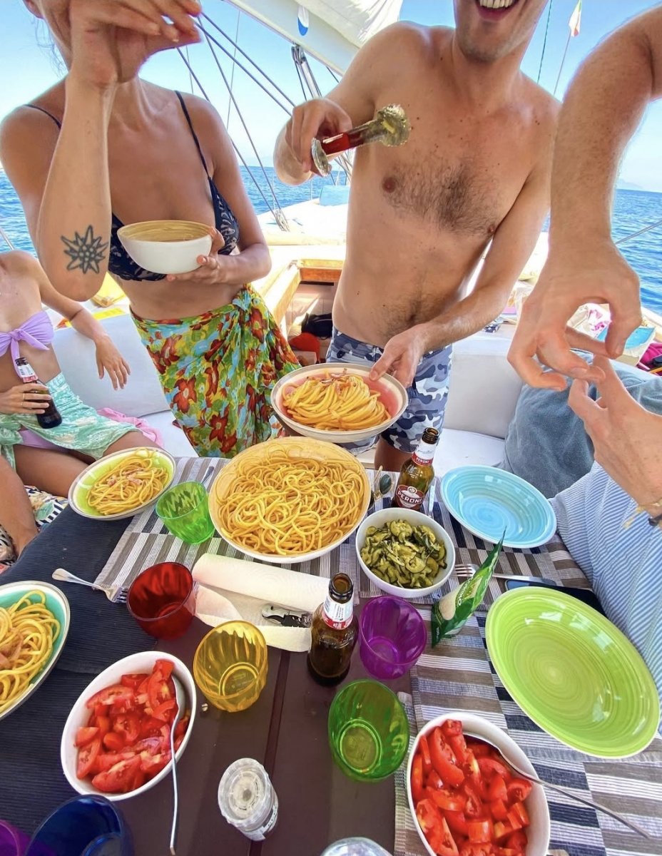 Erkunden Sie die wunderschöne Amalfiküste mit dem Boot