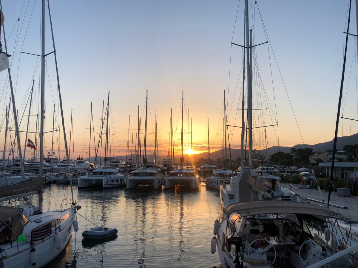 Esplora le coste croate in barca