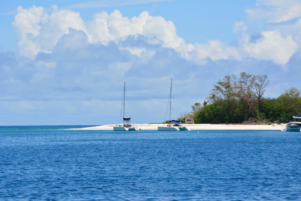 Seychelles Sailing - A Paradise Island Escape