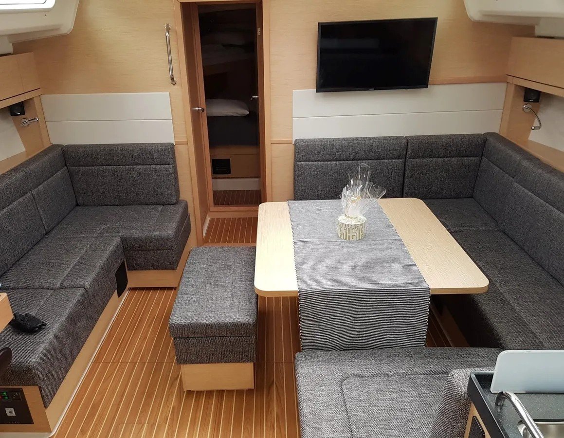 Velero - Hanse - 14 metros