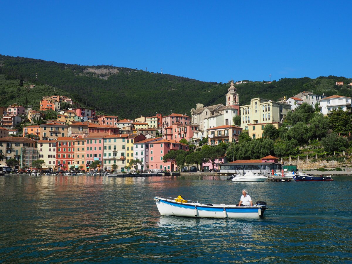 Panoramic view of a yacht in Liguria