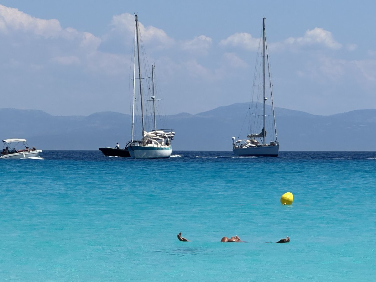 Sail and discover the wonders of Greece