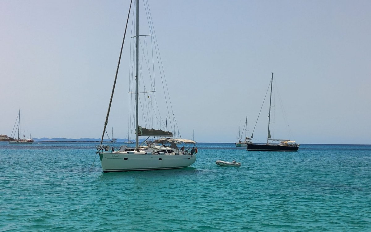 Elan Marine - 13 {{i18n.meters}}