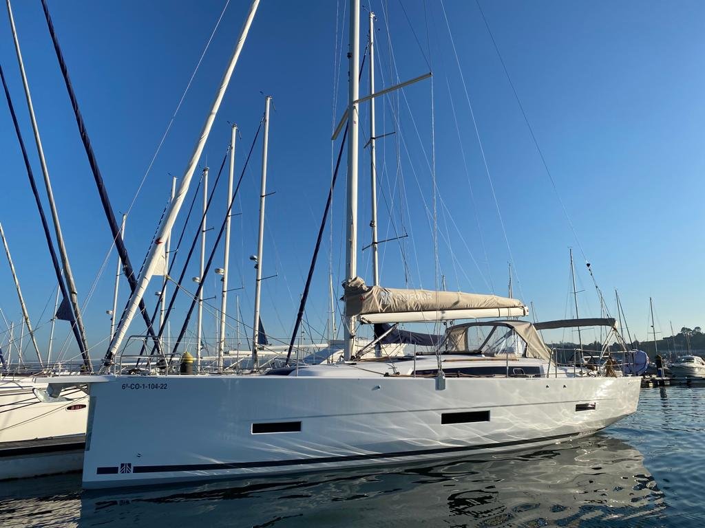 Velero - Dufour Yachts - 13.5 metros