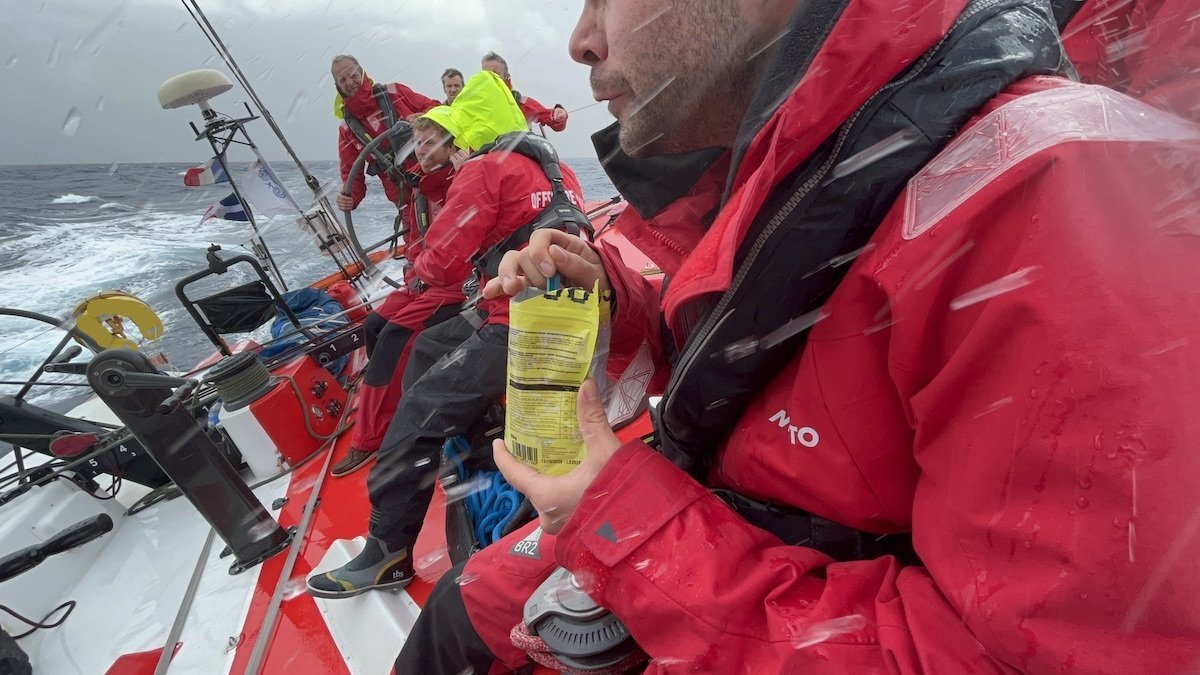 Corso di vela attraverso l'Atlantico su un Volvo 60: Lorient-Canarie-Caraibi