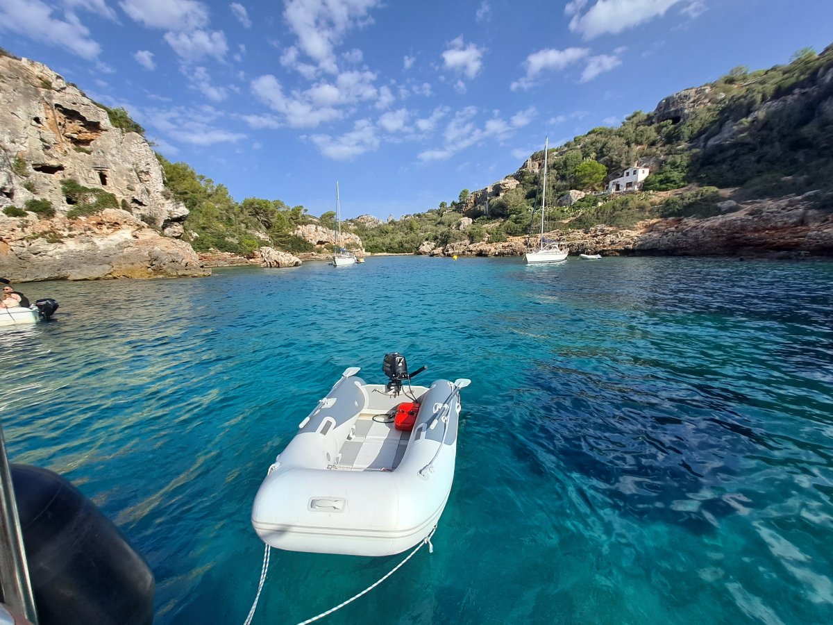 Sailing course for swingers