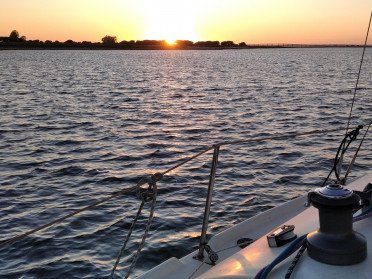 Paseo en velero por la Ría de Huelva